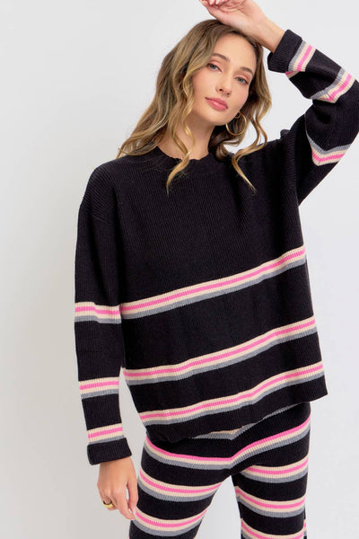 PULLOVER CASUAL KNIT TOP: Black