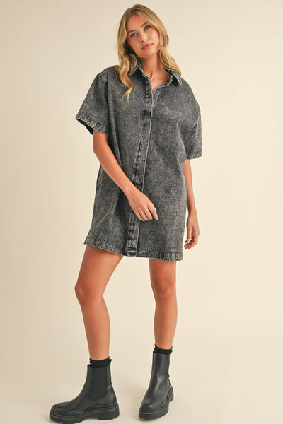 SHORT SLEEVE HIDDEN BUTTON DOWN DENIM SHIRT DRESS