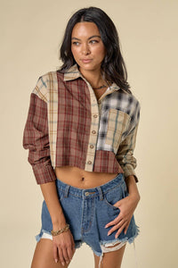 IBT16825 PLAID MULTI COLOR CROPPED FLANNEL SHIRTS